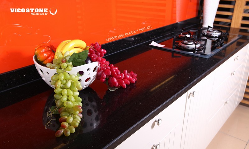 Vicostone - BC1000 Sparkling Black